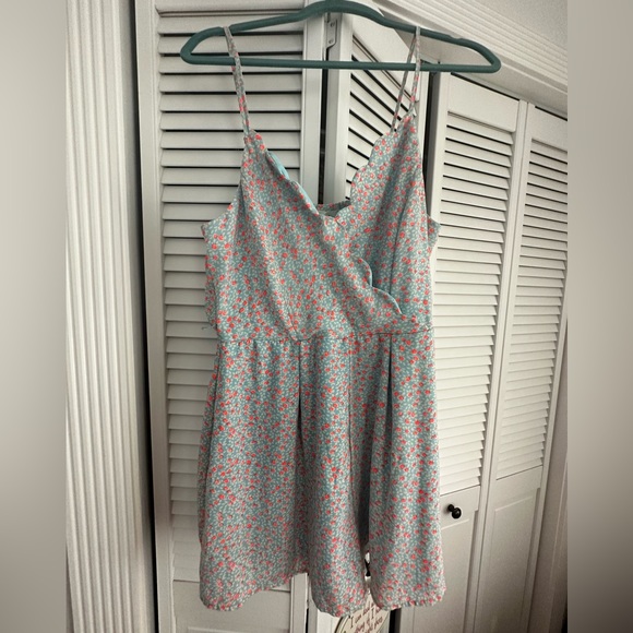 Row•A Baby Blue & Pink Lined Romper Shorts Size L - Picture 1 of 3